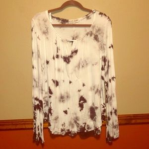 Knox Rose Toe Dye Longsleeve